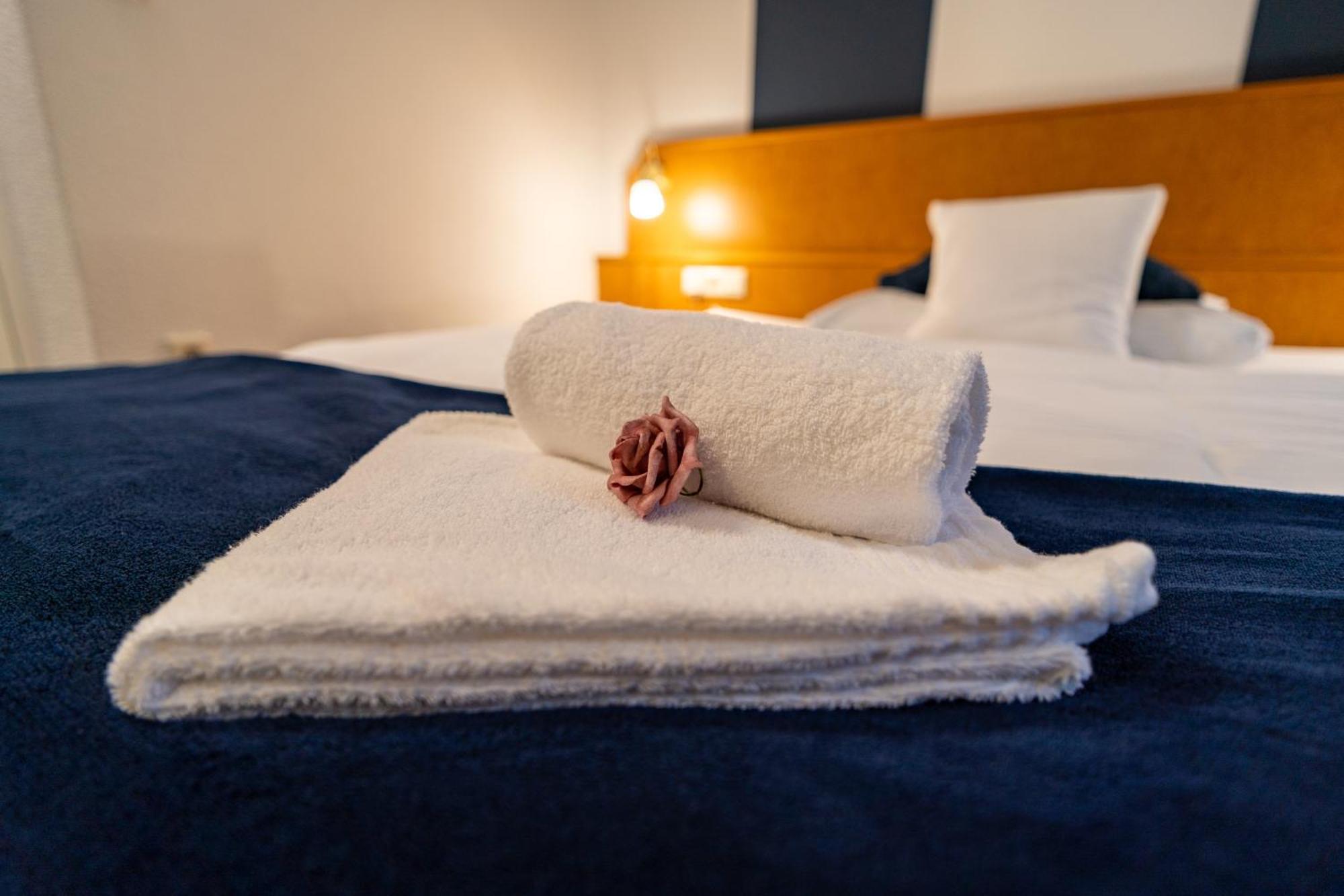 Waldhotel Surwold Ngoại thất bức ảnh